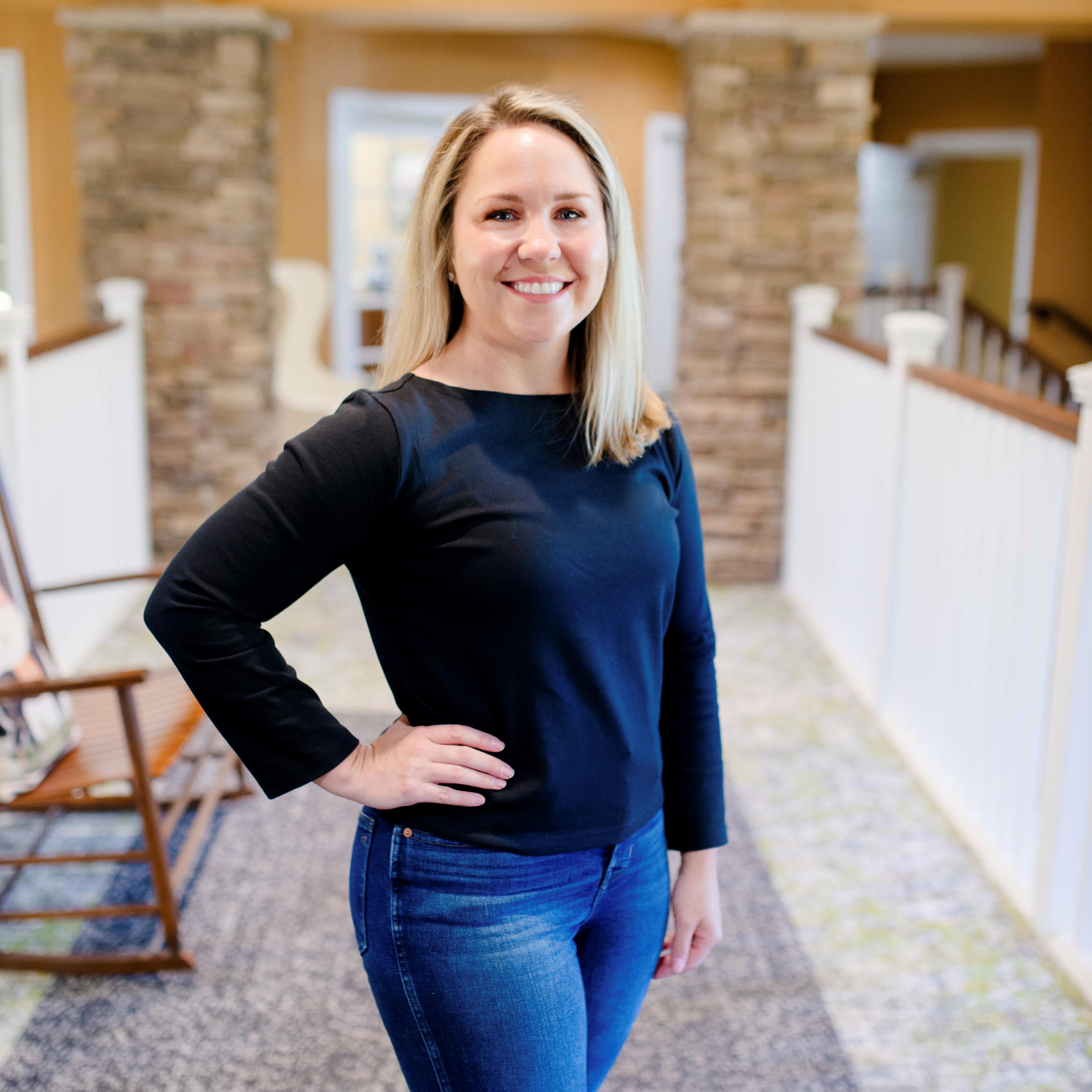 <b>Sarah Marshall</b></i><br /> Dominion Energy